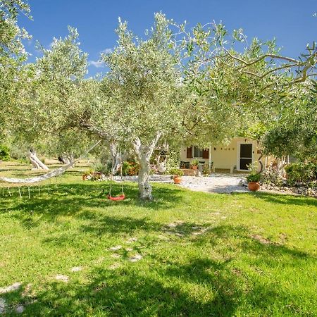 Anthia Private Studio A Breath Away From Beaches Áyios Nikítas Екстериор снимка