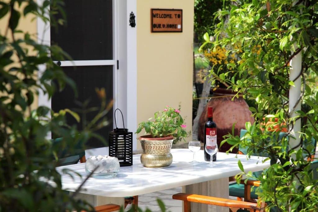Anthia Private Studio A Breath Away From Beaches Áyios Nikítas Екстериор снимка